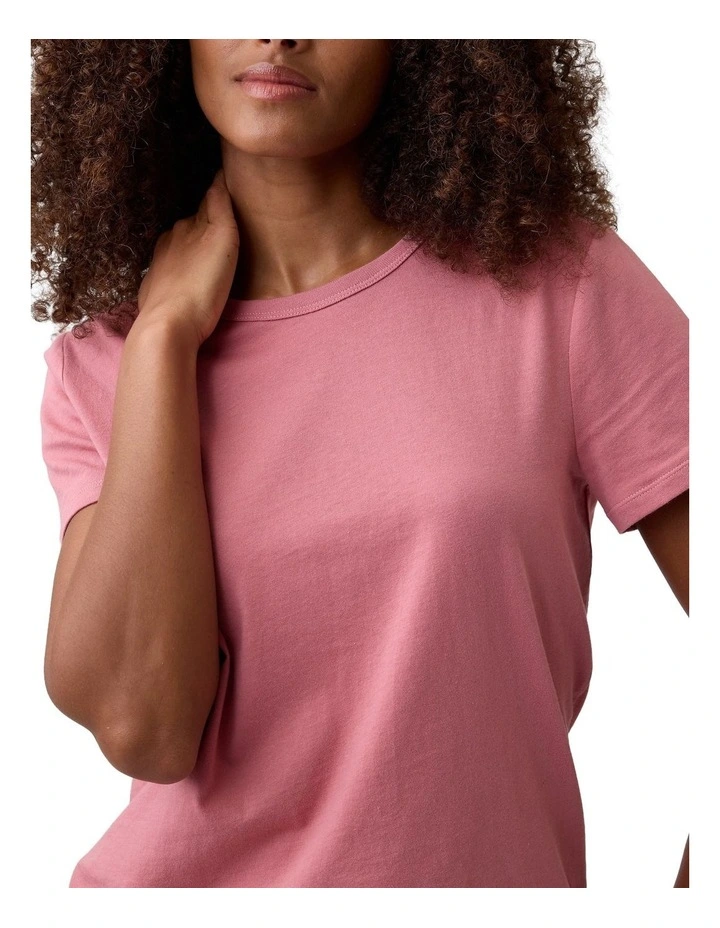 Favorite Crewneck T-Shirt in Pink image 4