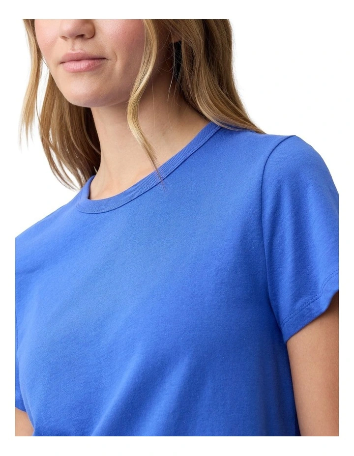 Favorite Crewneck T-shirt in Blue image 4