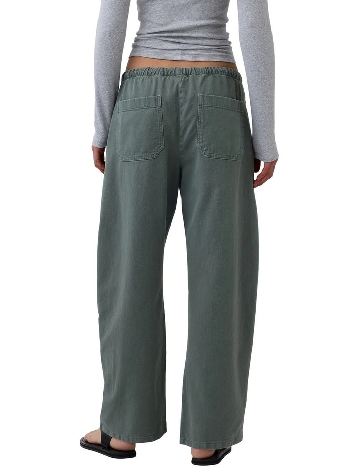 Dbl Knee Barrel Pant in District Green image 2