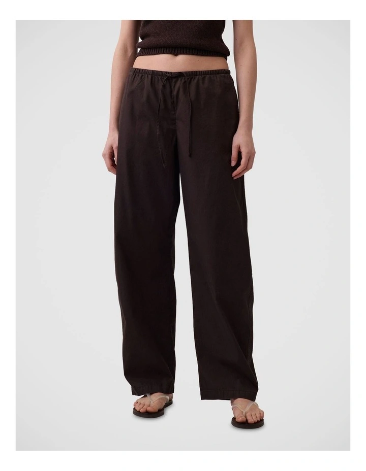 Poplin Easy Barrel Pants in Terra Brown image 4
