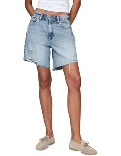8" Mid Rise '90s Loose Denim Bermuda Shorts in Light Indigo