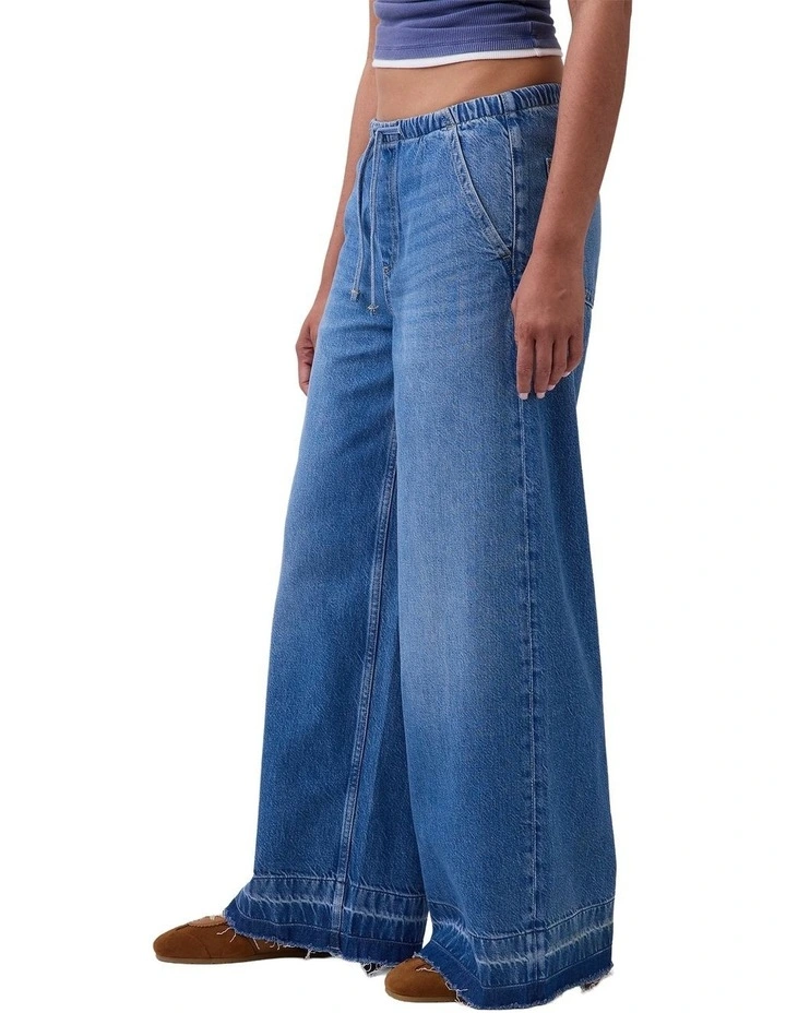 Easy Baggy Jeans in Med Stillwater Ldh image 3