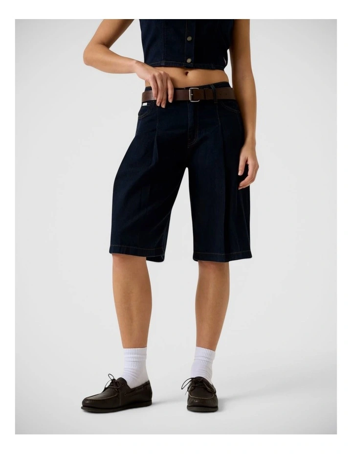 Gj Classic Pleated Bermuda image 1