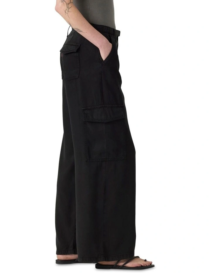 Baggy Dad Cargos in Drapey Caviar image 3