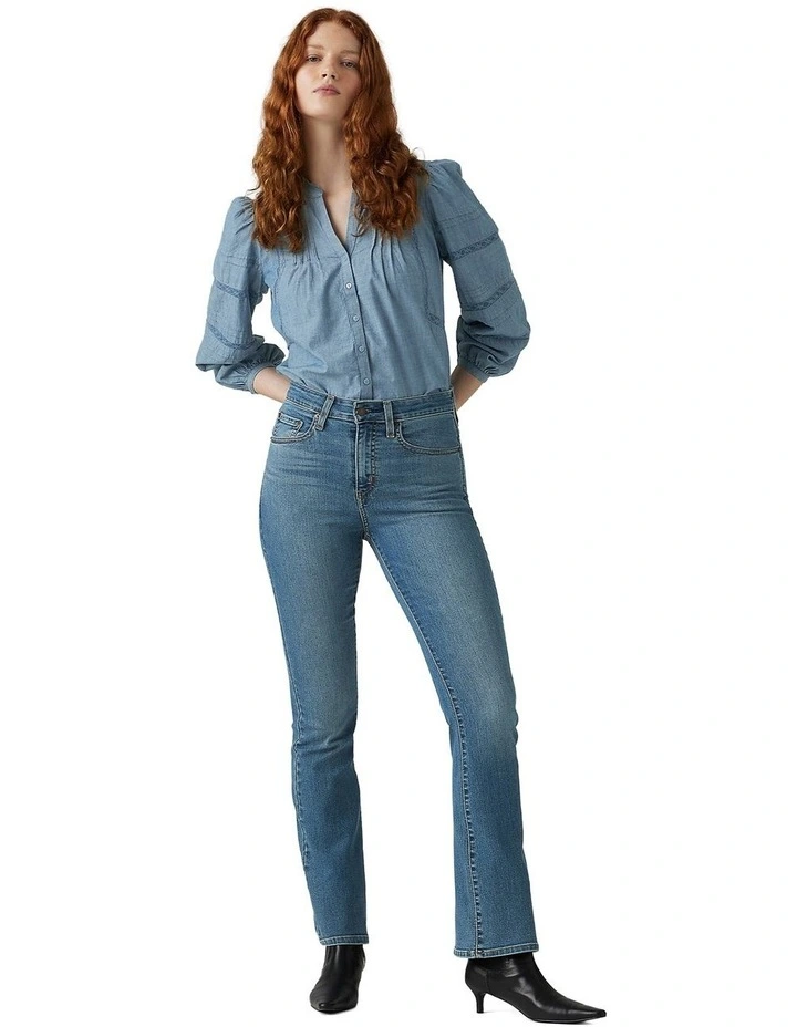 725 High-Rise Bootcut Jeans in Hint Of Tint image 4