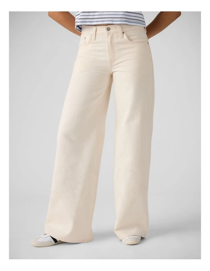 Middy Wide-Leg Jeans in Snowing In La image 5