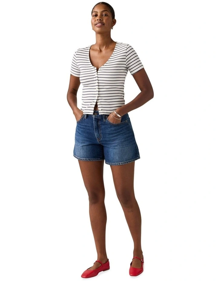 Cinch Mid-Thigh Shorts in Kiss Goodbye image 4