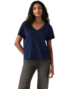 Favorite Cotton V-Neck Tee in Peacoat