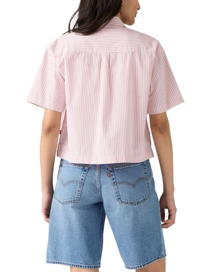 Harlie Short-Sleeve Cropped Shirt in Peachskin image 2