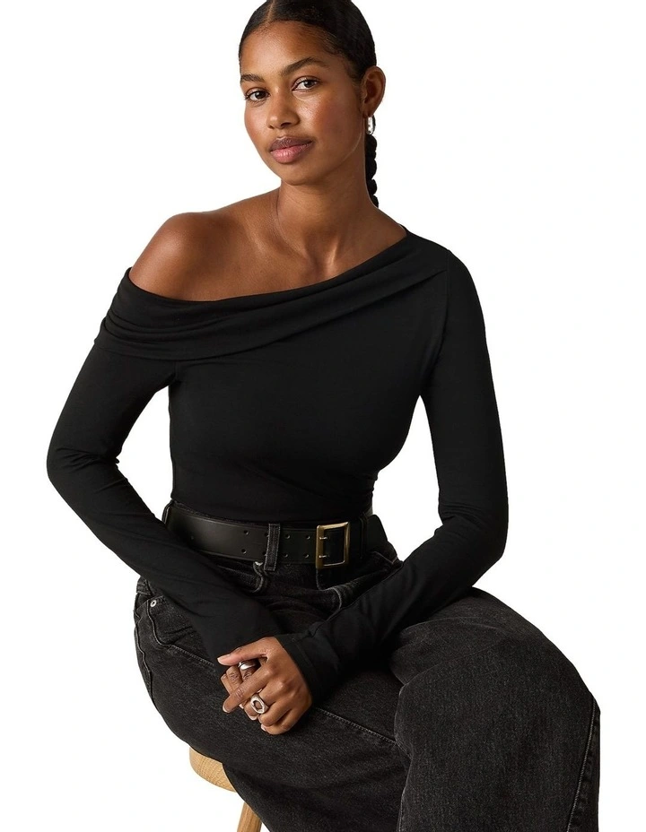 Clara Off Shoulder Long-Sleeve Top in Anthracite Night image 4