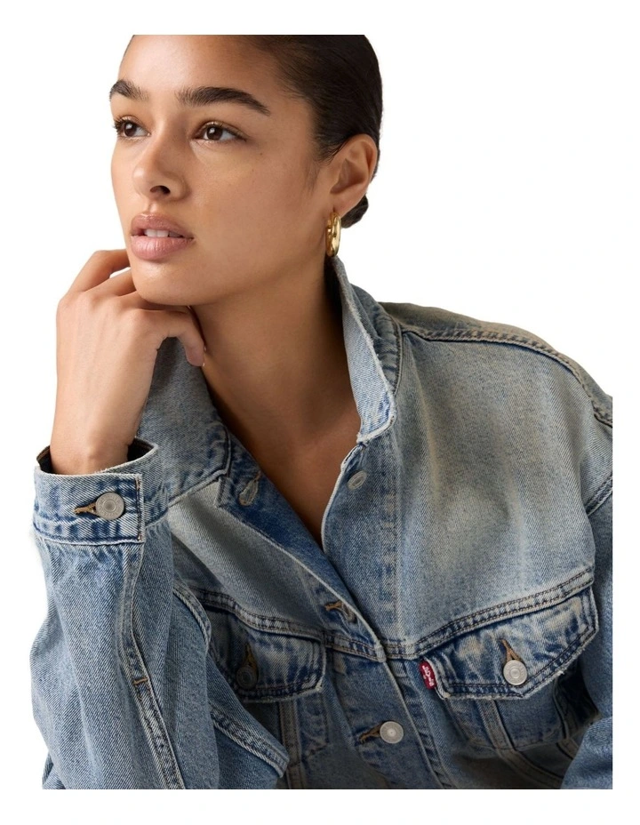 Cropped '90s Trucker Jacket in Off Roading image 4