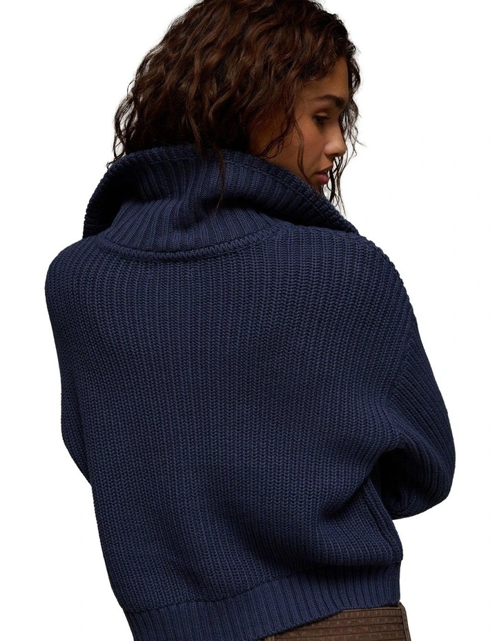 Half-Zip Pullover Sweater in Blue image 2