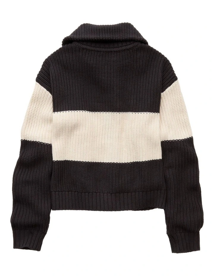 Half-Zip Pullover Sweater in Black image 4