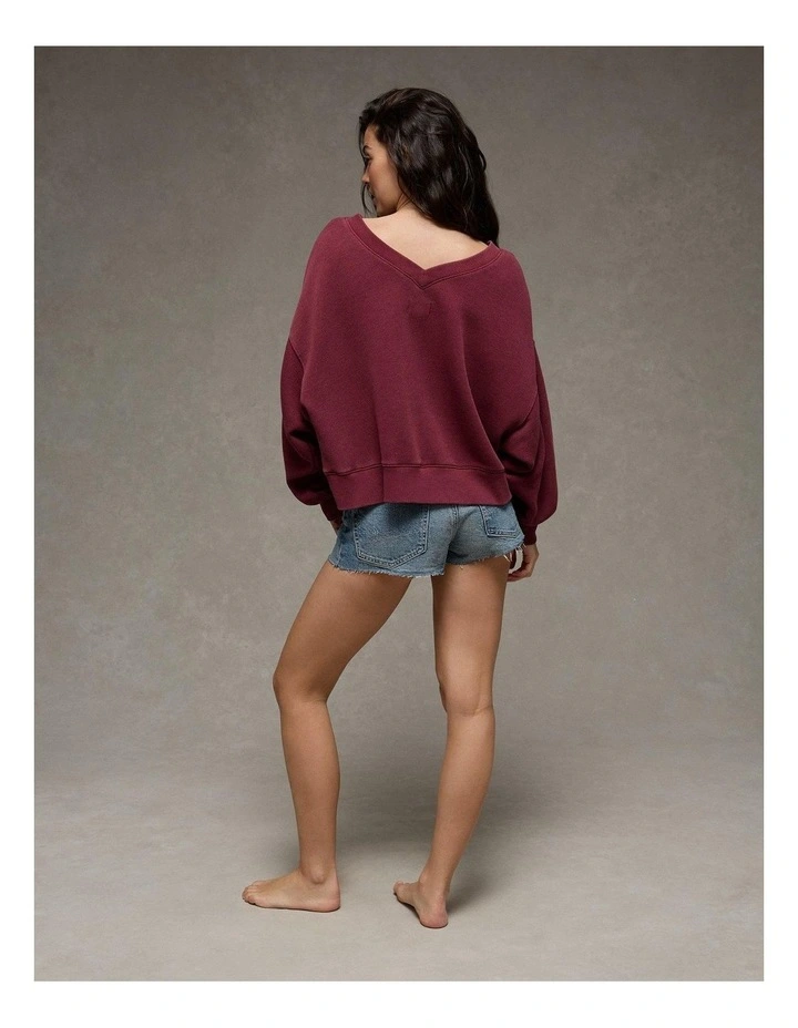 V-Neck Sweatshirt in Bordeaux image 2