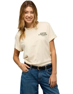 Stella Graphic T-shirt in Cream