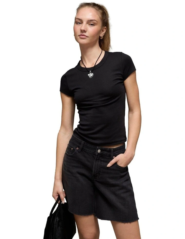 Hey Tee in Black image 1