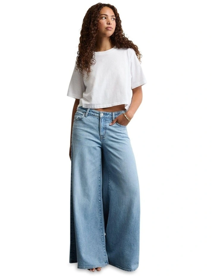 Stretch -A -Line Fit Jeans in Light Vintage image 1