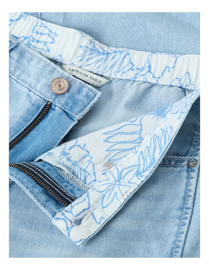 Low-Rise Beachy Baggy Jean in Light Wash image 6