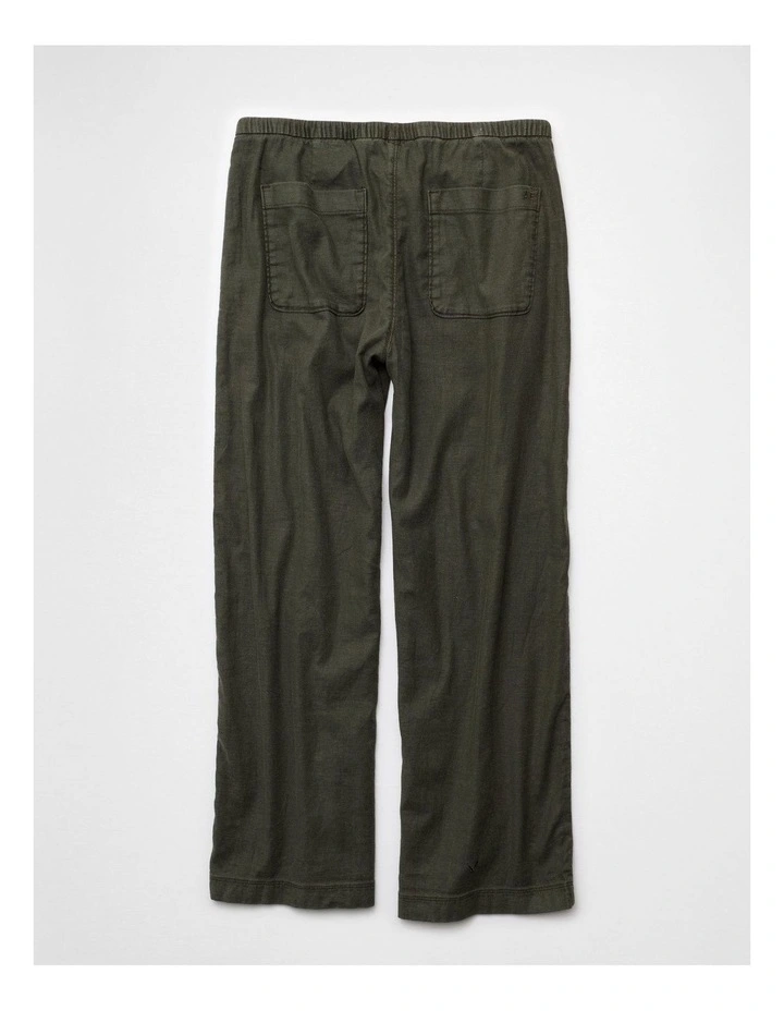 Stretch Low-Rise Linen-Blend Pull-On Pant in Green image 4