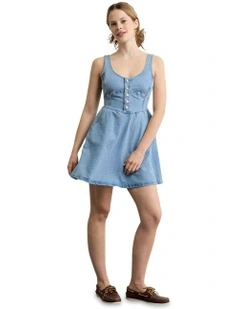 8759 Denim Dress in Light Wash