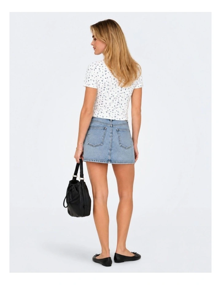 Fenja Short Sleeve Top in White image 2