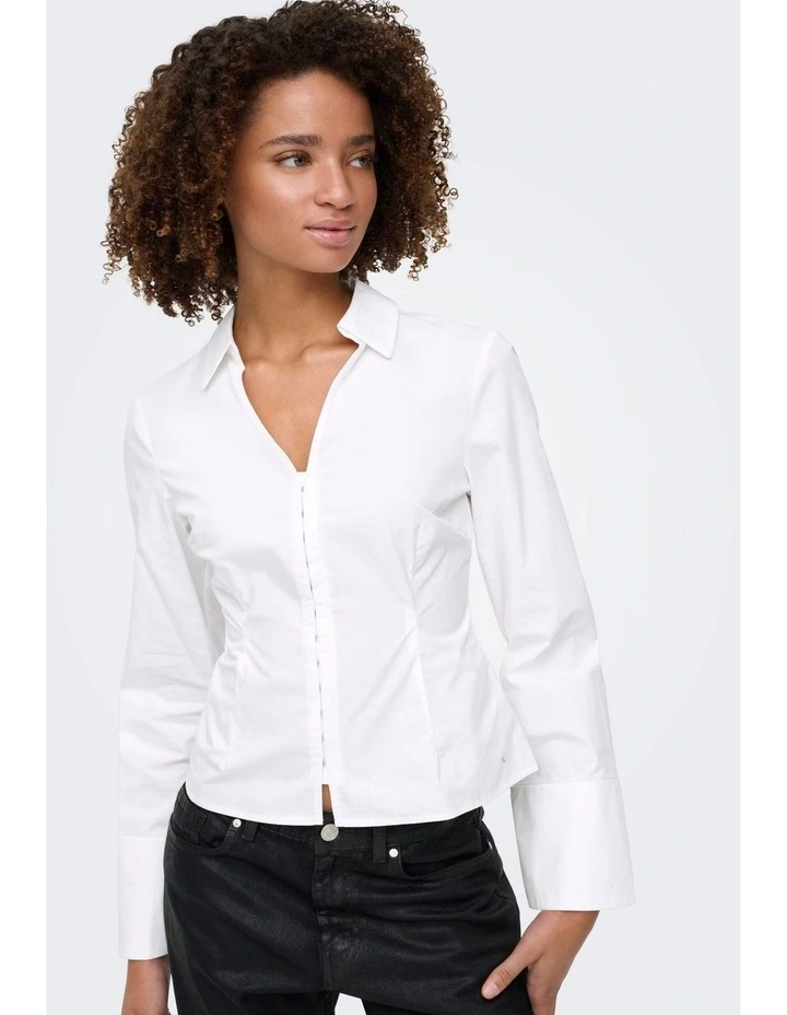 Beya Fitted Hook Shirt in White image 2