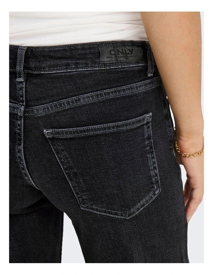 Judy Low Waisted Wide Leg Jean in Black image 4