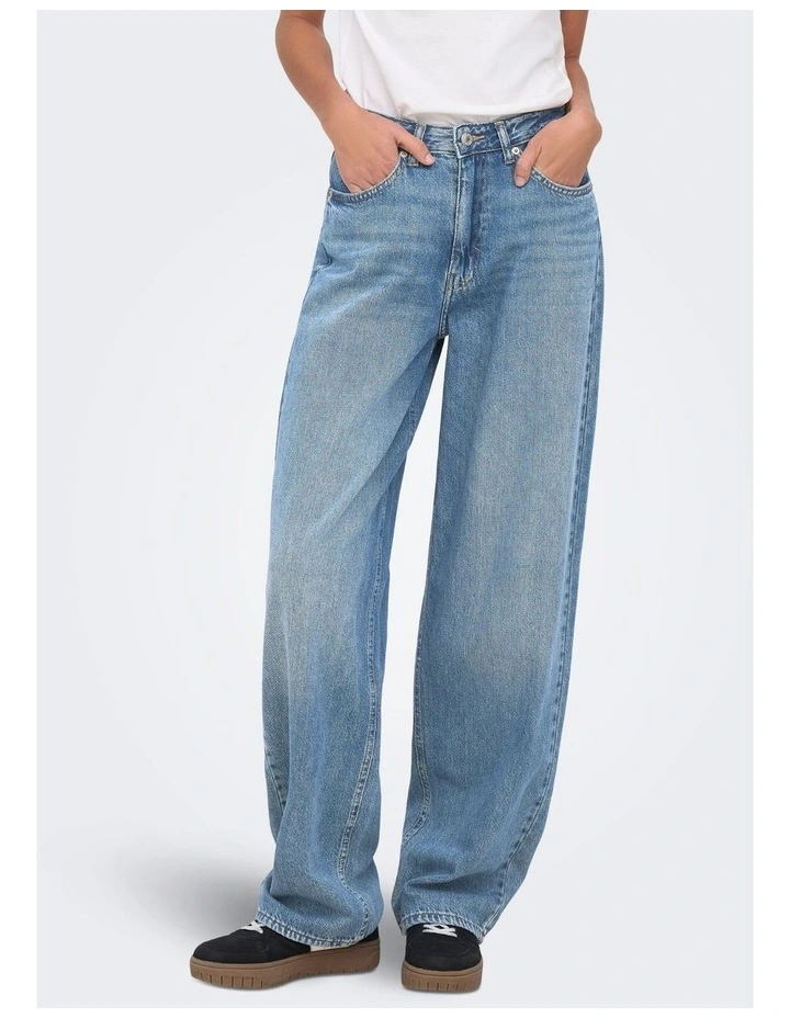 ONLY Toledo Mid Waisted Jeans in Mid Blue image 3
