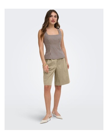 PALE KHAKI colour