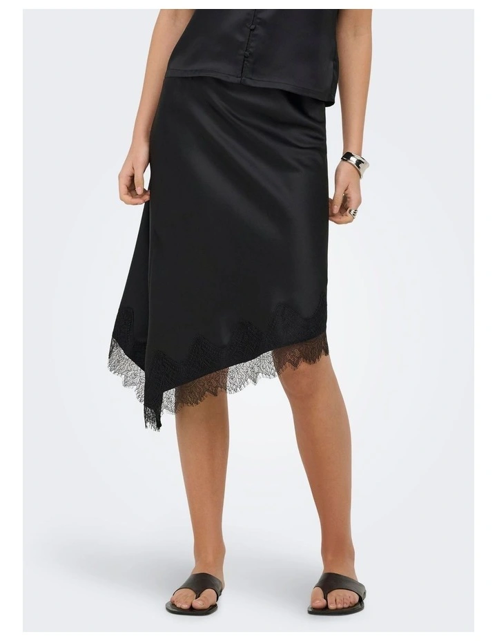 Faraya Skirt in Black image 3