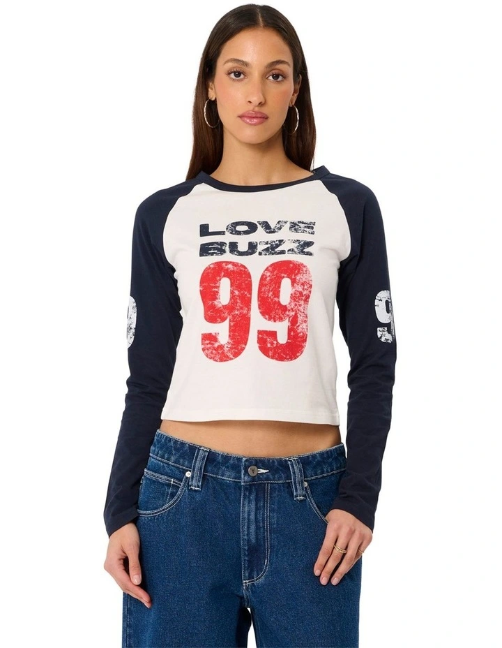 Love Buzz Raglan Top in White/Navy image 1