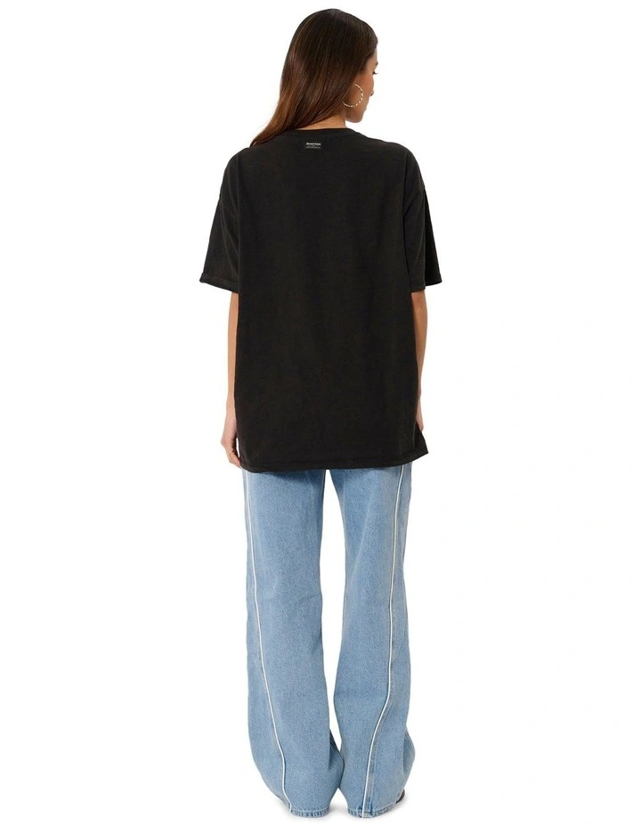 No Hard Feelings Oversize Tee in Black image 4