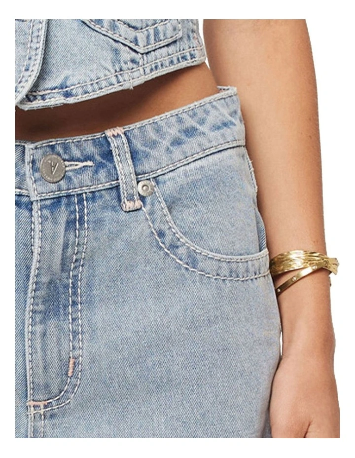 95 Baggy Jeans in Avril image 6