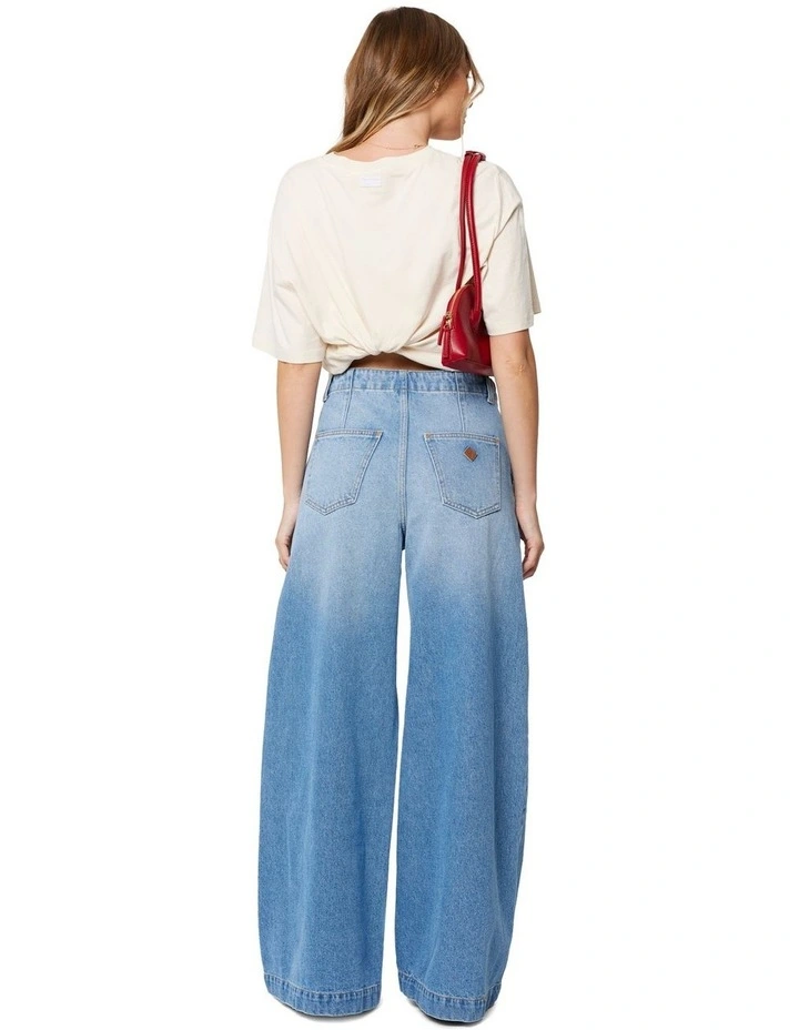 94 High Baggy Jeans in Jem image 3
