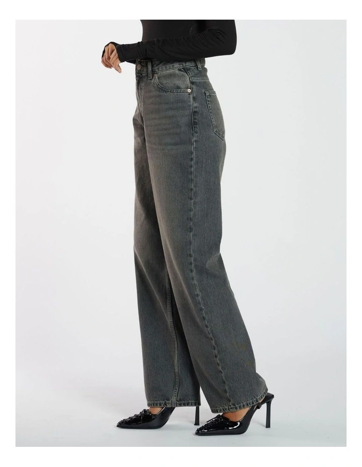 Donna High Relaxed Jeans in Mid Grey Used image 3