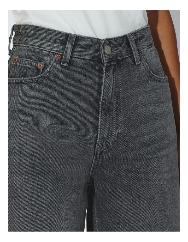 Donna High Relaxed Jeans in Mid Grey Used image 4