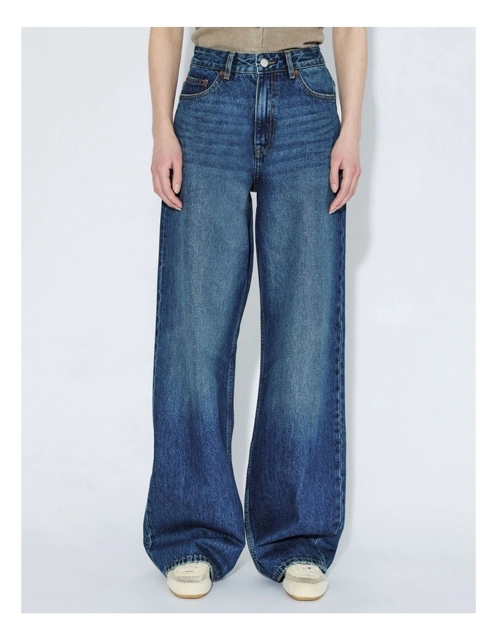 Donna High Relaxed Jeans in Blue image 1