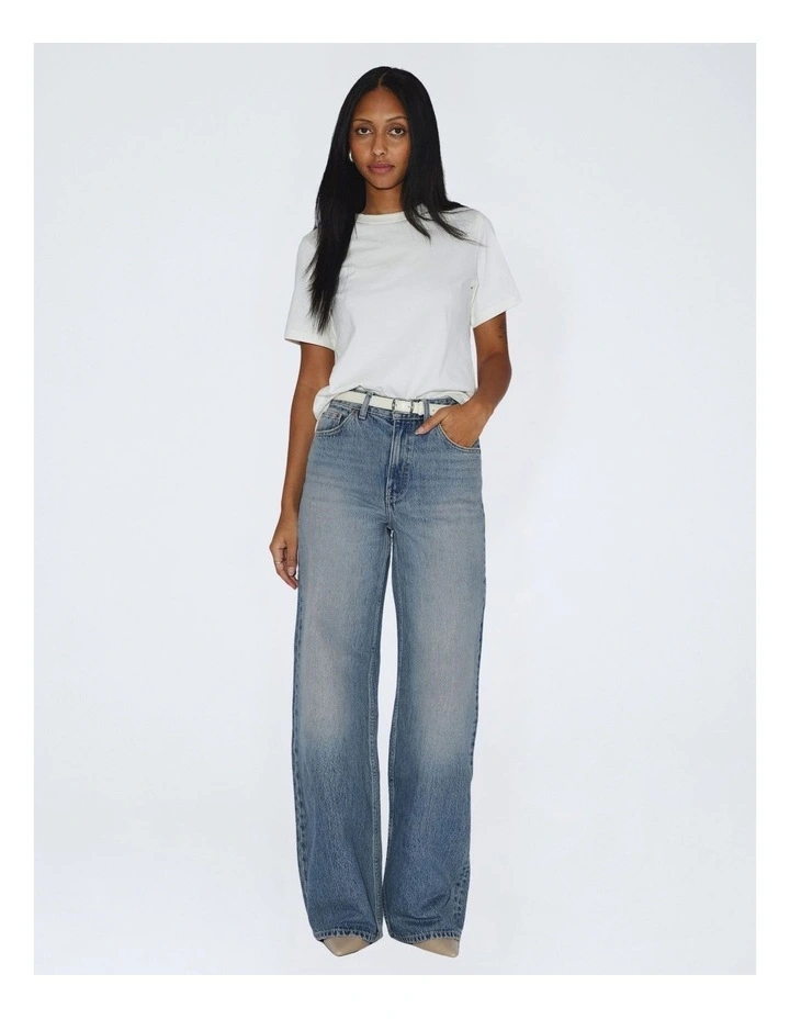 Rhue Low Wide Jeans in Drift Sky Used image 5