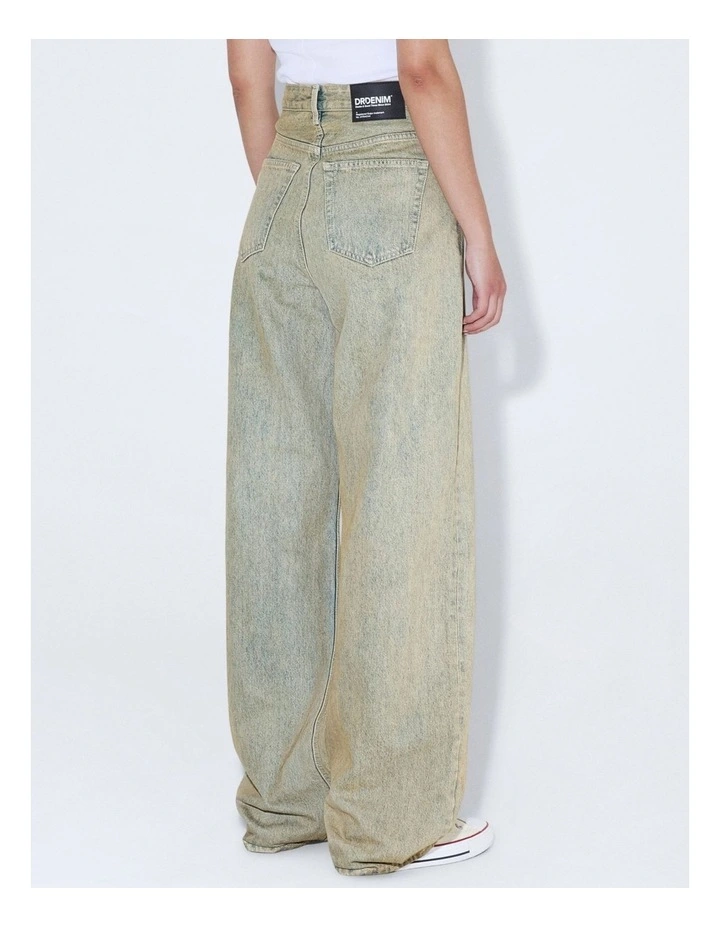 Donna High Relaxed Jeans in Stream Desert image 2