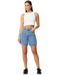 Carrie Short in Naomi