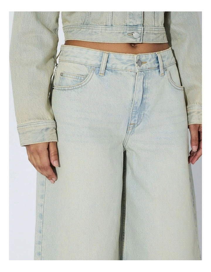 Bree Longline Denim Shorts in Stream Pale Vintage Worn image 3