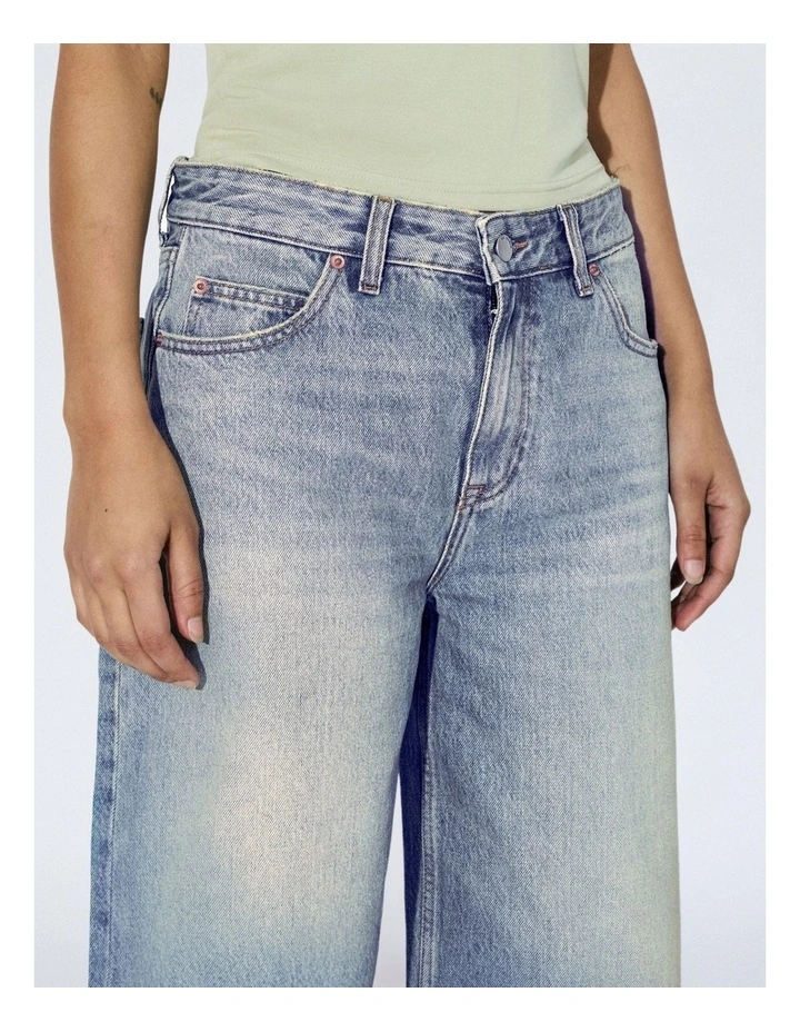 Bree Denim Longline Shorts in Stream Sky Aged image 3