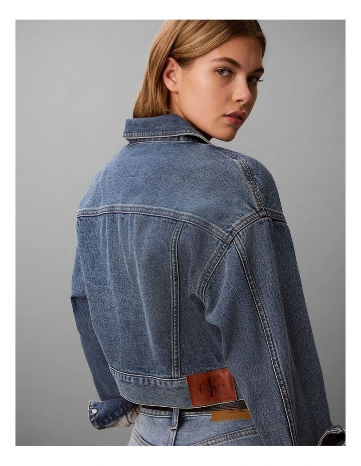 Denim Cropped Trucker Jacket in Fulton Blue image 5