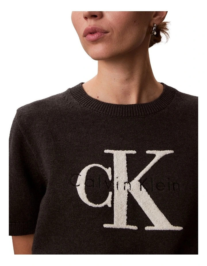 Monologo Cropped Jumper in Charcoal Heather image 3