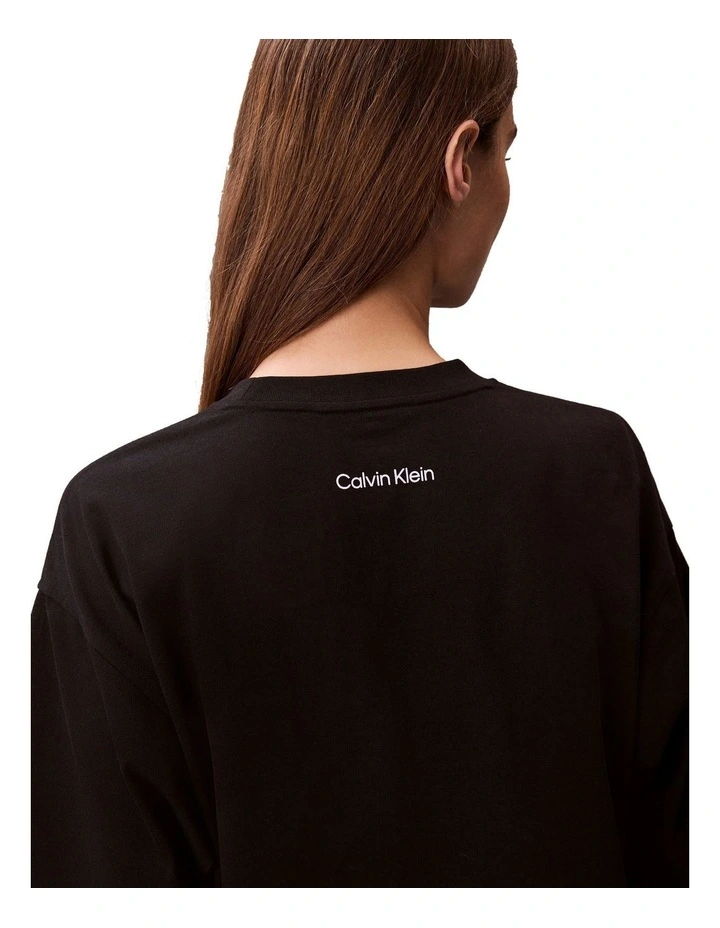 Oversized Bold Logo T-Shirt in Black image 5