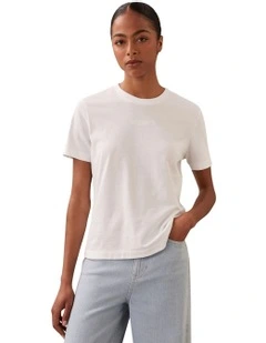 A Short Sleeve Classic 20S Jessy Logo Graphic Tee in White