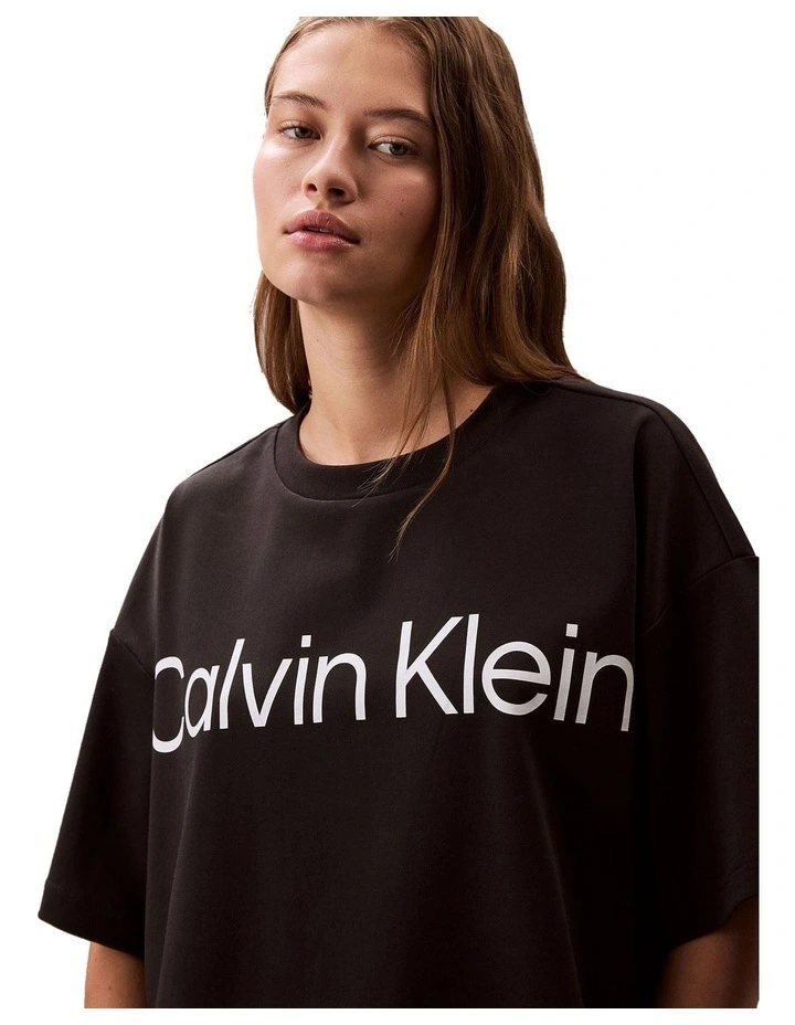 Boxy Logo Graphic Tee image 4