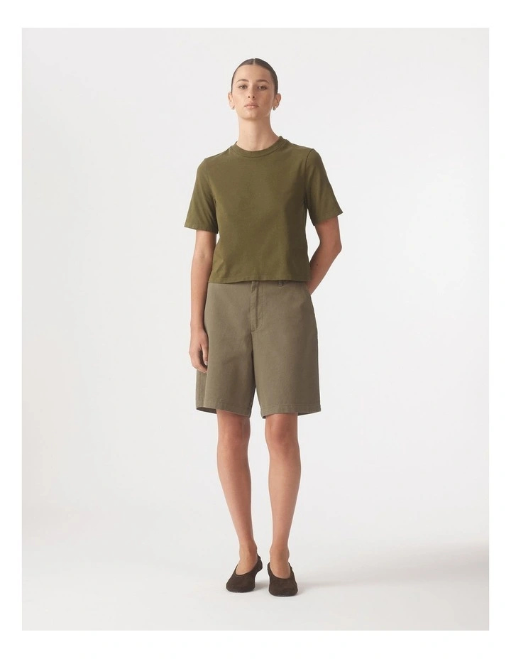 Jean Tee in Olive image 4