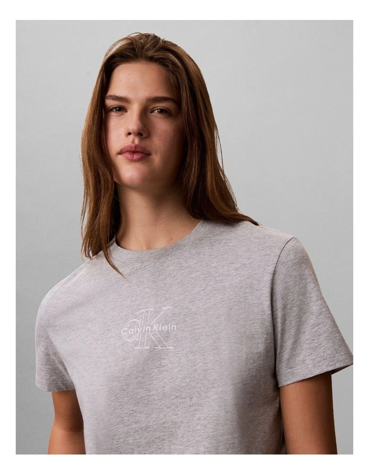 Monologo Crewneck Tee in Grey Heather image 5