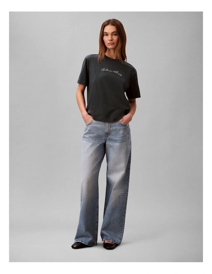 Short Sleeve Script Logo Graphic Boxy T-shirt in Biloxi Blues image 5